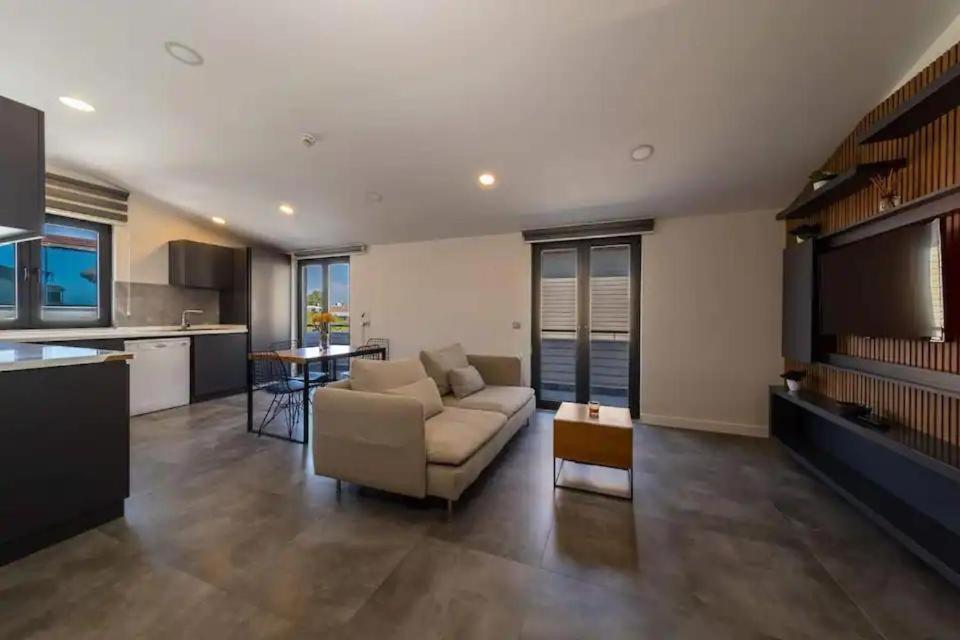 Lara'S Suite أنطاليا المظهر الخارجي الصورة